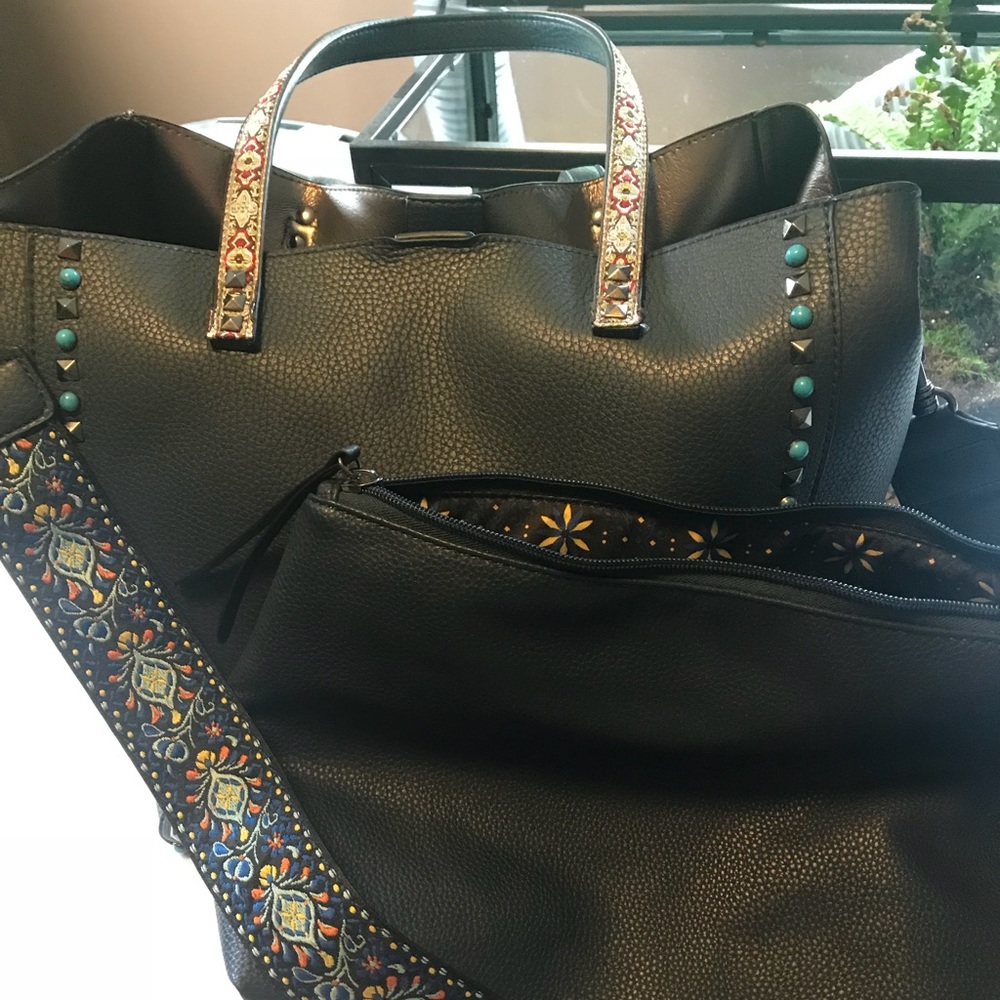 Navy Street Level guitar strap bag